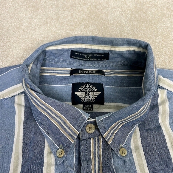 Dockers Men's Blue and White Striped Casual Shirt - Picture 7 of 10